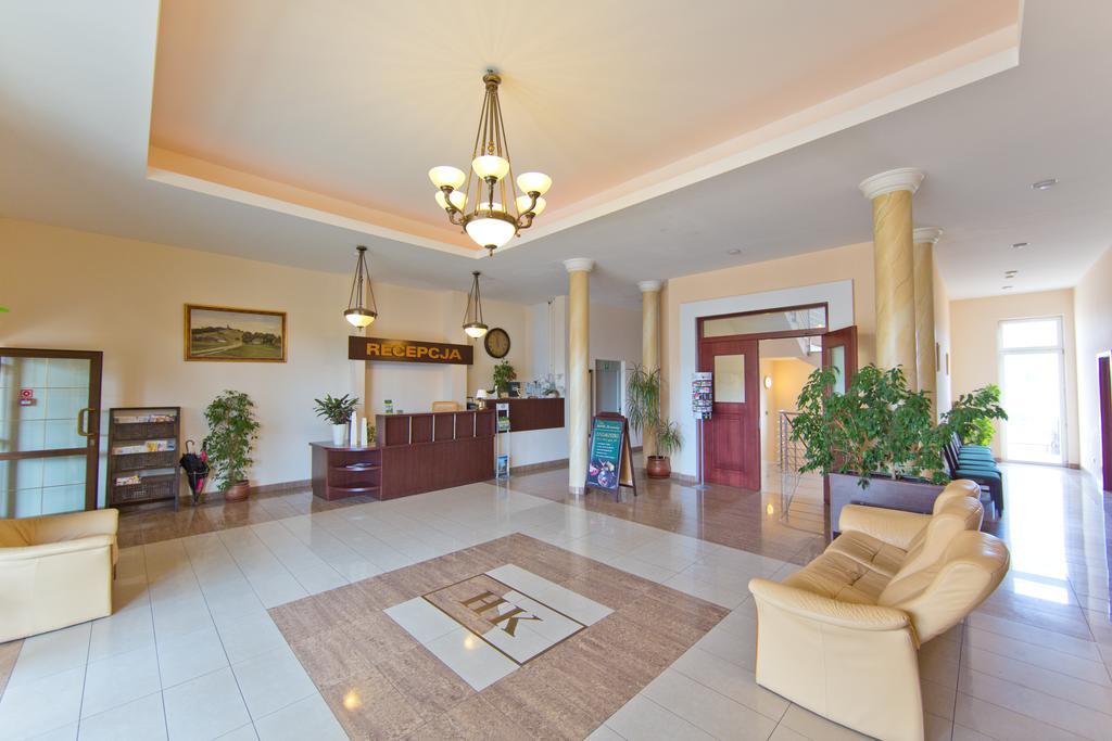 Hotel Kameralny เคียลเซ ภายนอก รูปภาพ